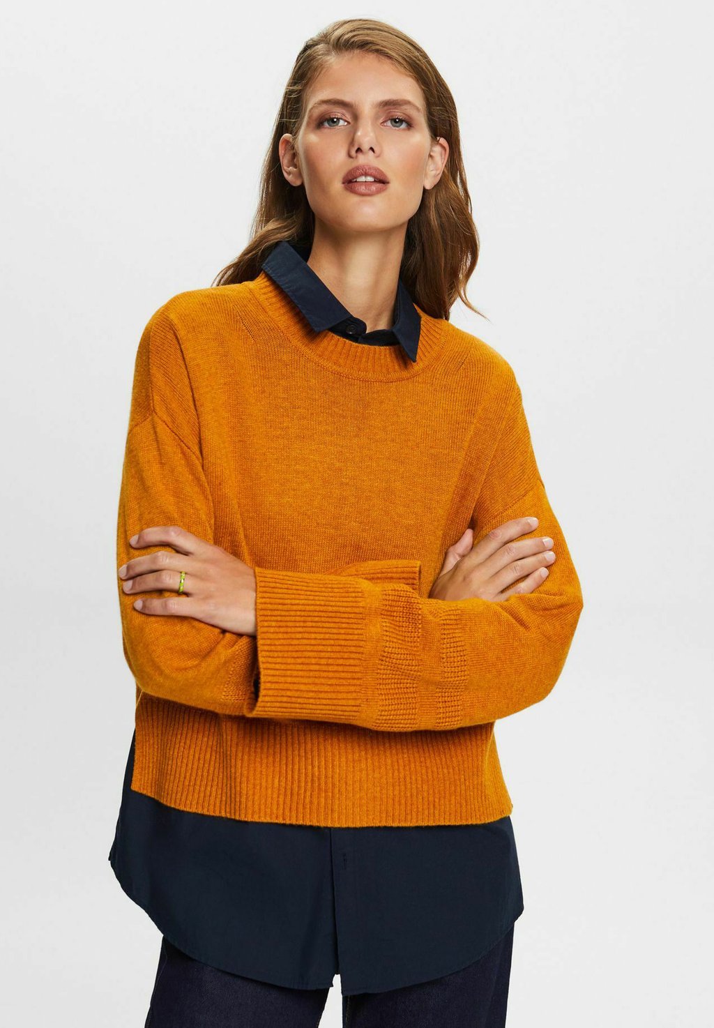Вязаный свитер Esprit Collection, цвет honey yellow вязаный свитер esprit collection цвет dusty beige