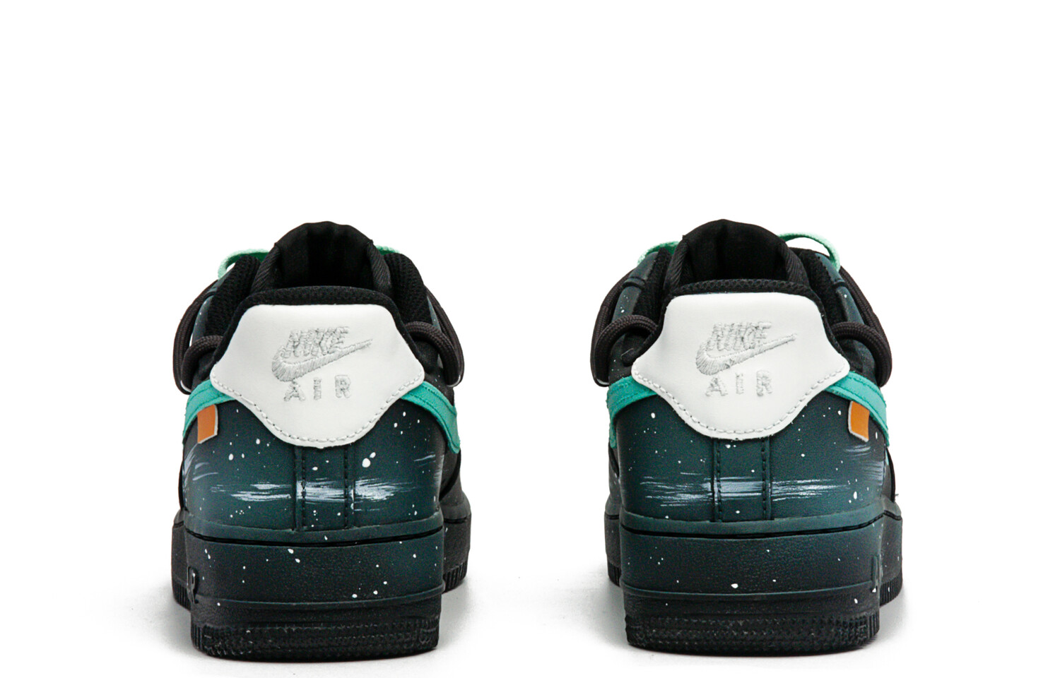

Женские кроссовки для скейтбординга Nike Air Force 1