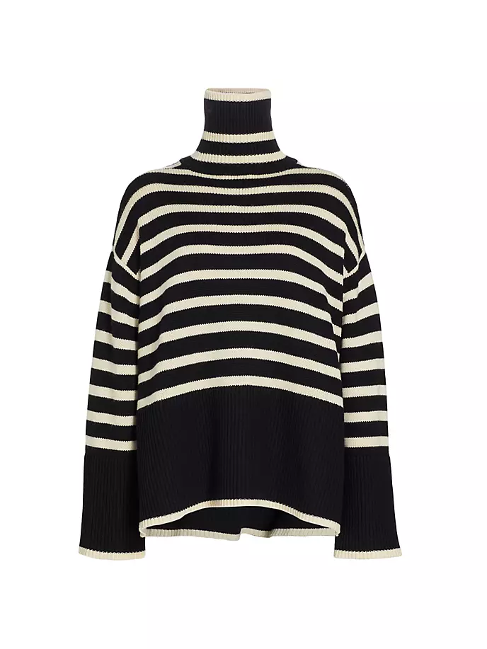 

Свитер с высоким воротником в фирменную полоску Toteme, цвет black stripe