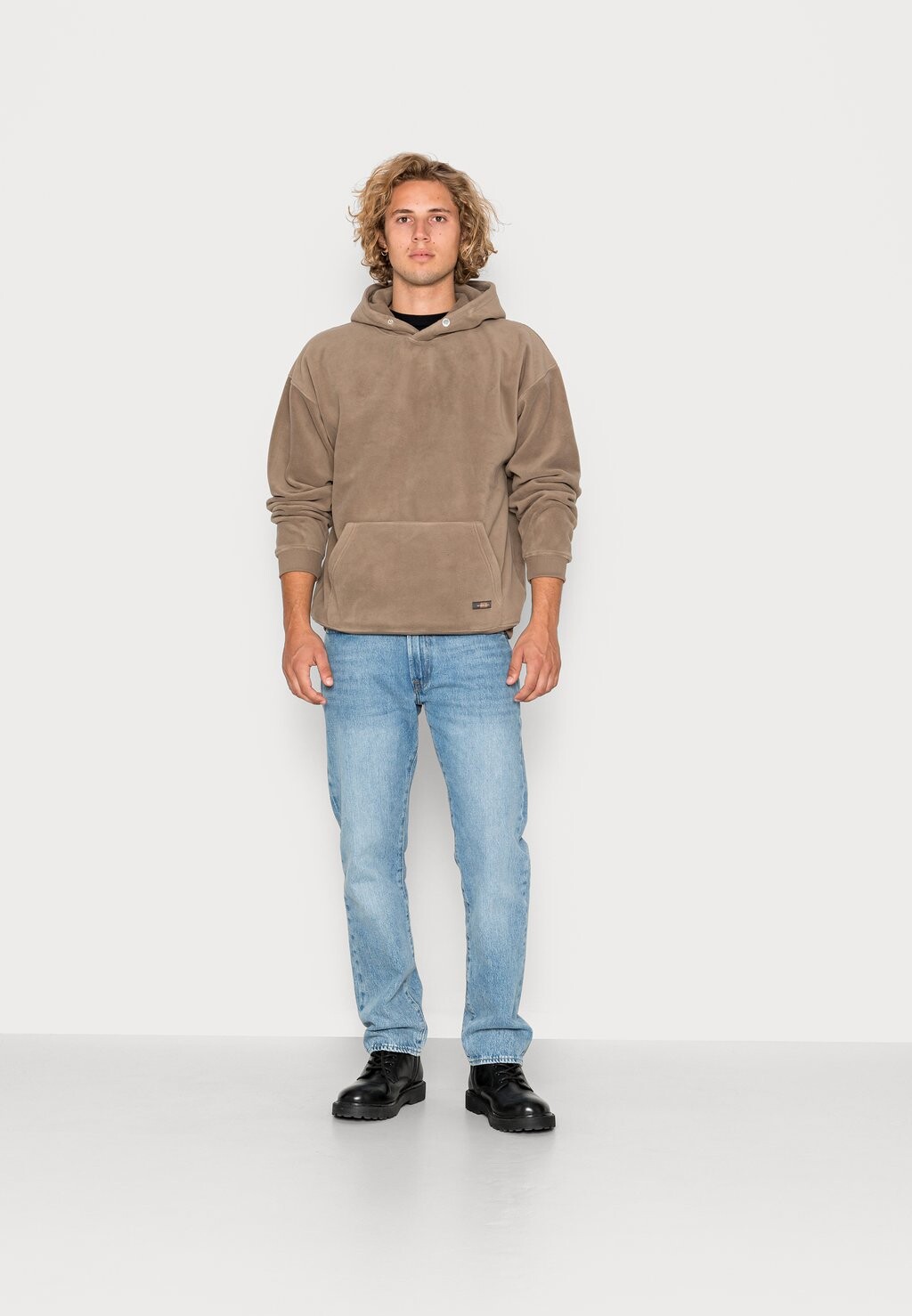 

Толстовка JAGGER UNISEX Redefined Rebel, орех