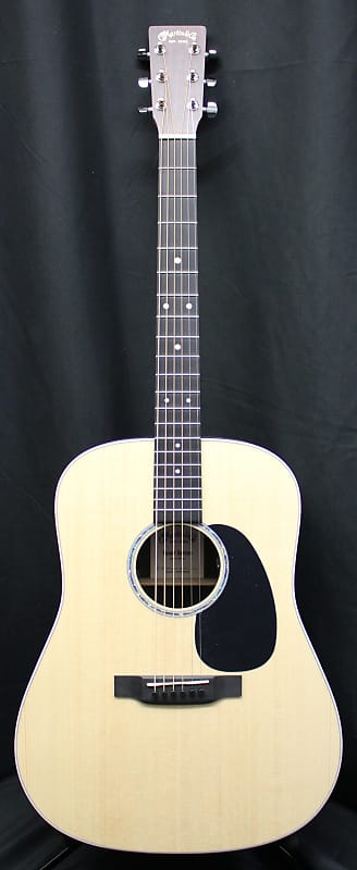 Акустическая гитара Martin D-13E Ziricote Dreadnought Acoustic-Electric Guitar Natural w/Gigbag