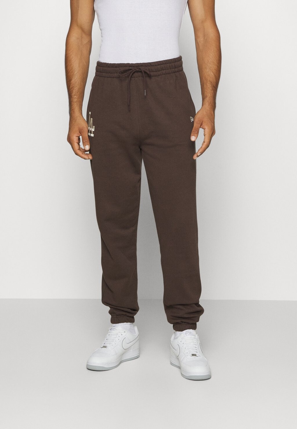 

Команда Mlb Los Angeles Dodgers League Essentials Jogger New Era, коричневый