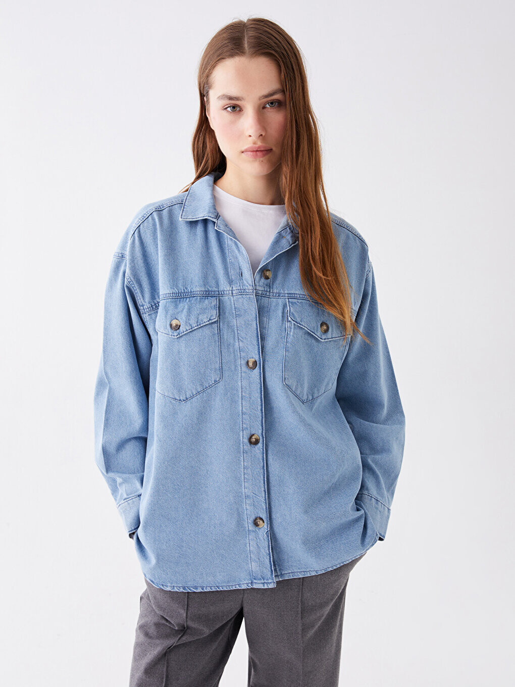 

Простая женская джинсовая рубашка оверсайз с длинным рукавом LCW Jeans