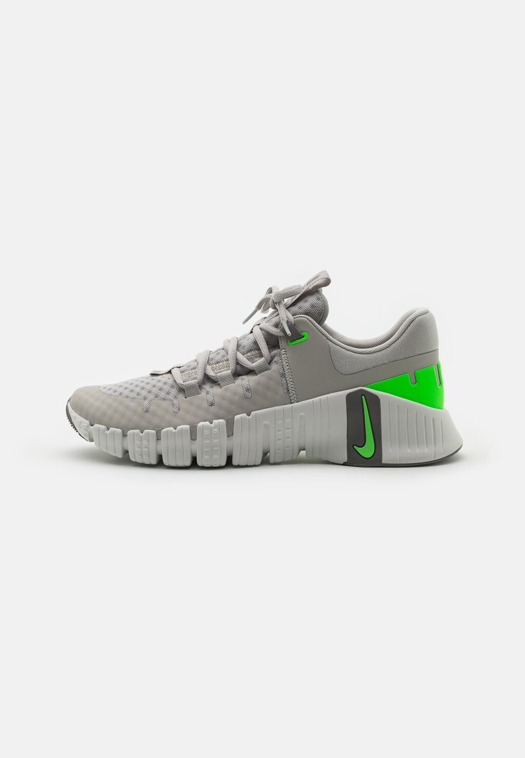 

Обувь для тренинга Nike