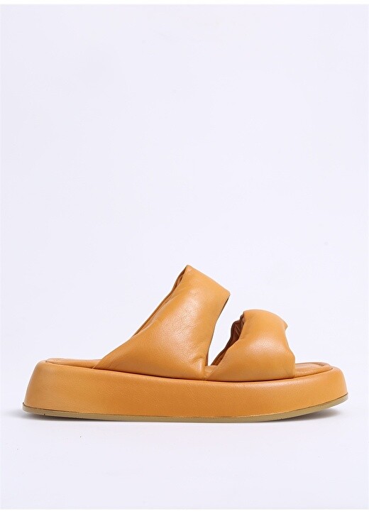 

Горчичные женские тапочки Hush Puppies
