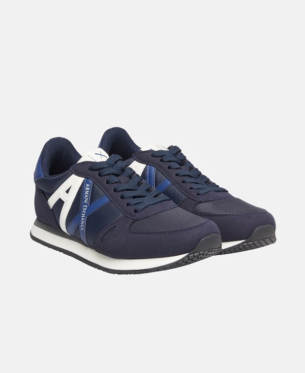 

Кроссовки Armani Exchange, роза