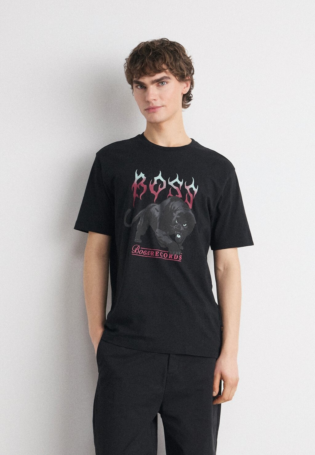 

Футболка с принтом BOSS, цвет black