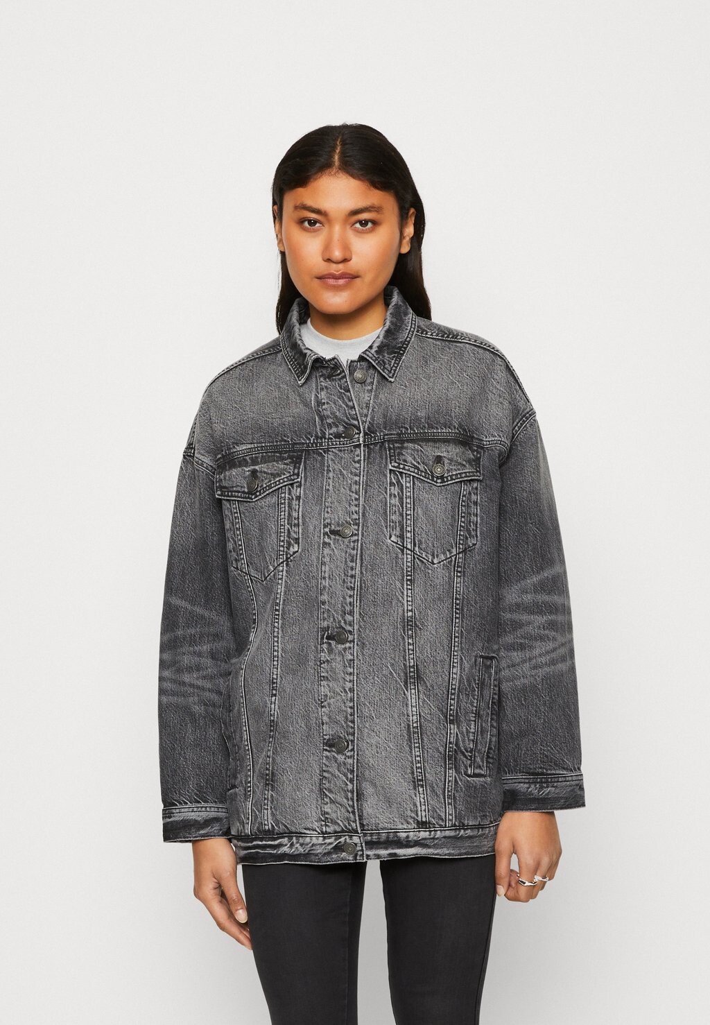 

Джинсовая куртка American Eagle, Серый