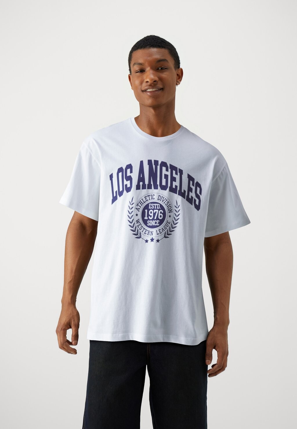 

Футболка с принтом JORLOS UNISEX Jack & Jones, белый