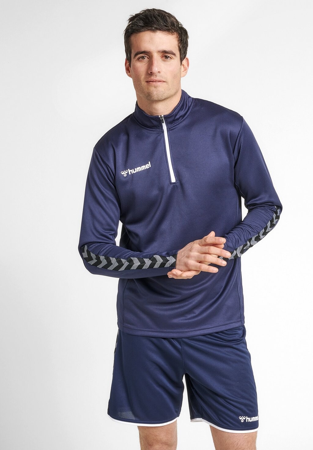 

Толстовка Hummel Hmlauthentic, морская, Черный