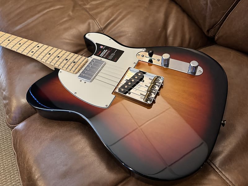Электрогитара Fender AMERICAN PERFORMER TELECASTER HUM 2023 - 3 Color Sunburst электрогитара fender american pro ii telecaster 2023 3 color sunburst