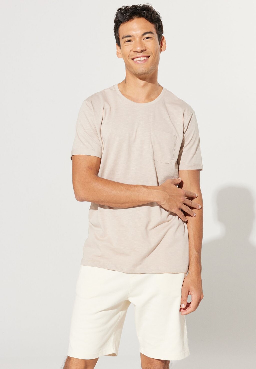 

Футболка базовая PLAIN AC&CO / ALTINYILDIZ CLASSICS, цвет Slim Fit Plain T-Shirt