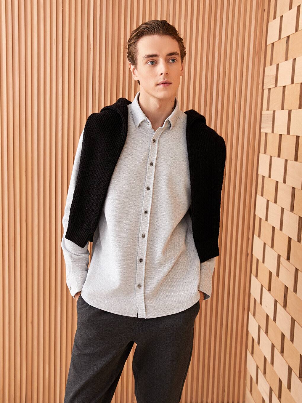 

Мужская рубашка Slim Fit с длинным рукавом LCWAIKIKI Classic, серый меланж