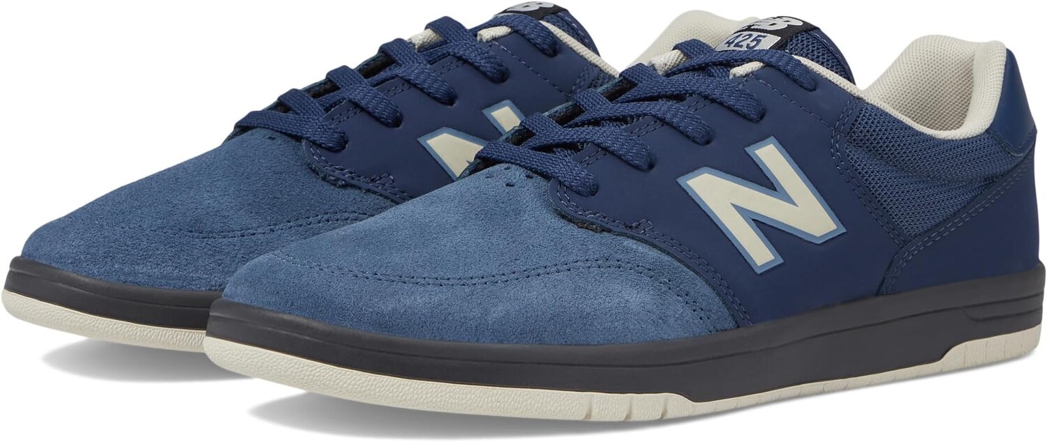 

Кроссовки 425 New Balance, цвет Navy/Black