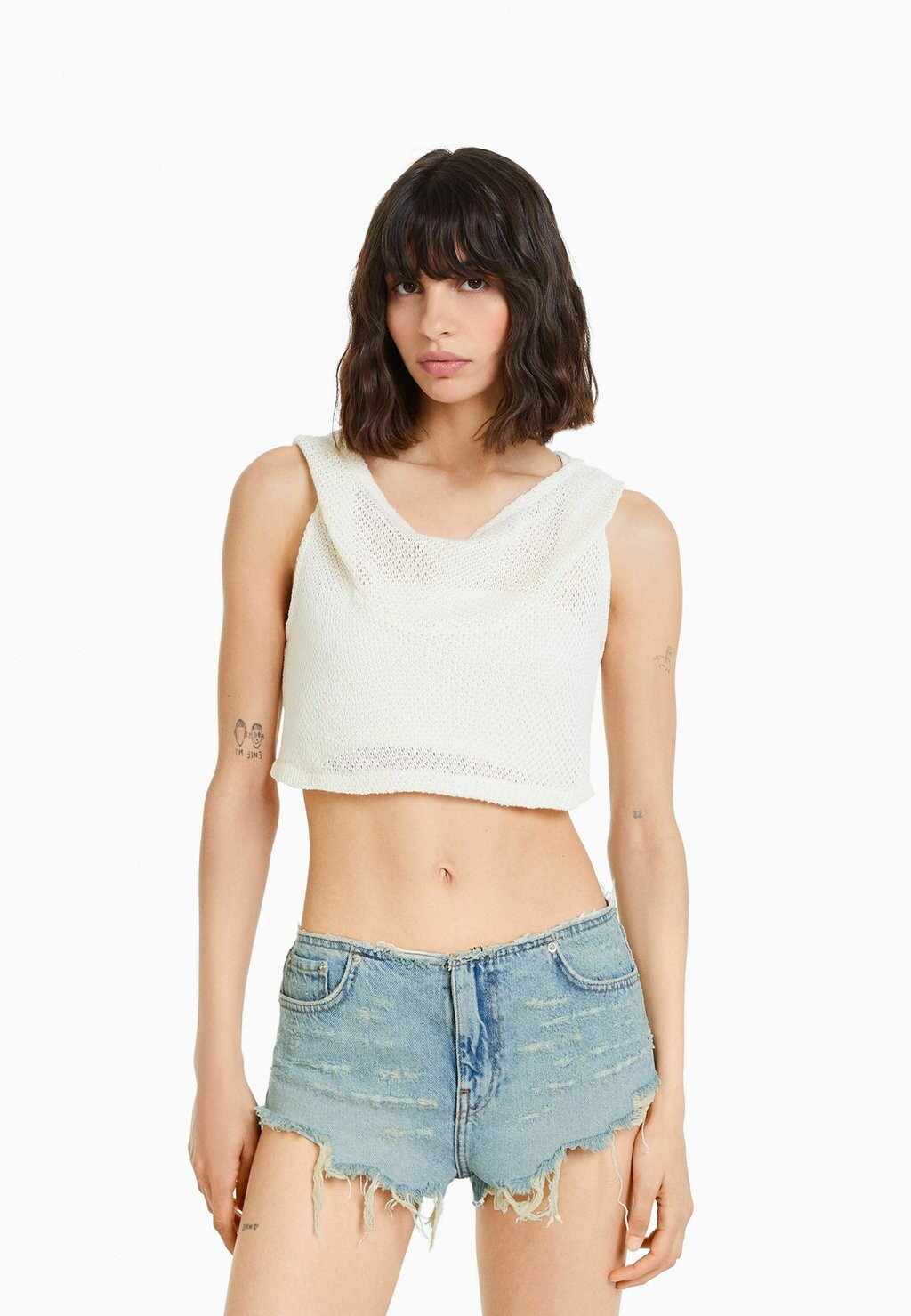 

Шорты джинсовые Bershka