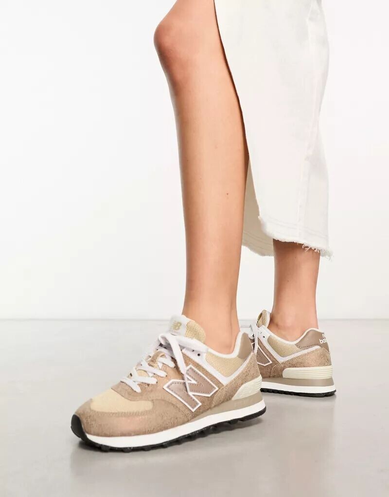 

Кроссовки New Balance 574 коричнево-коричневого цвета с металликом