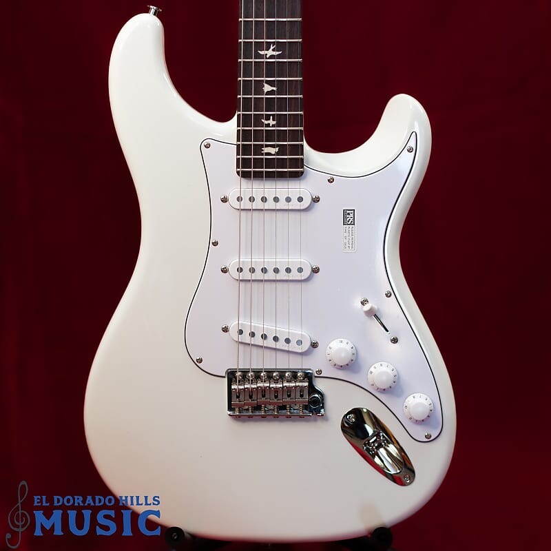 

Электрогитара PRS Silver Sky Frost White Rosewood