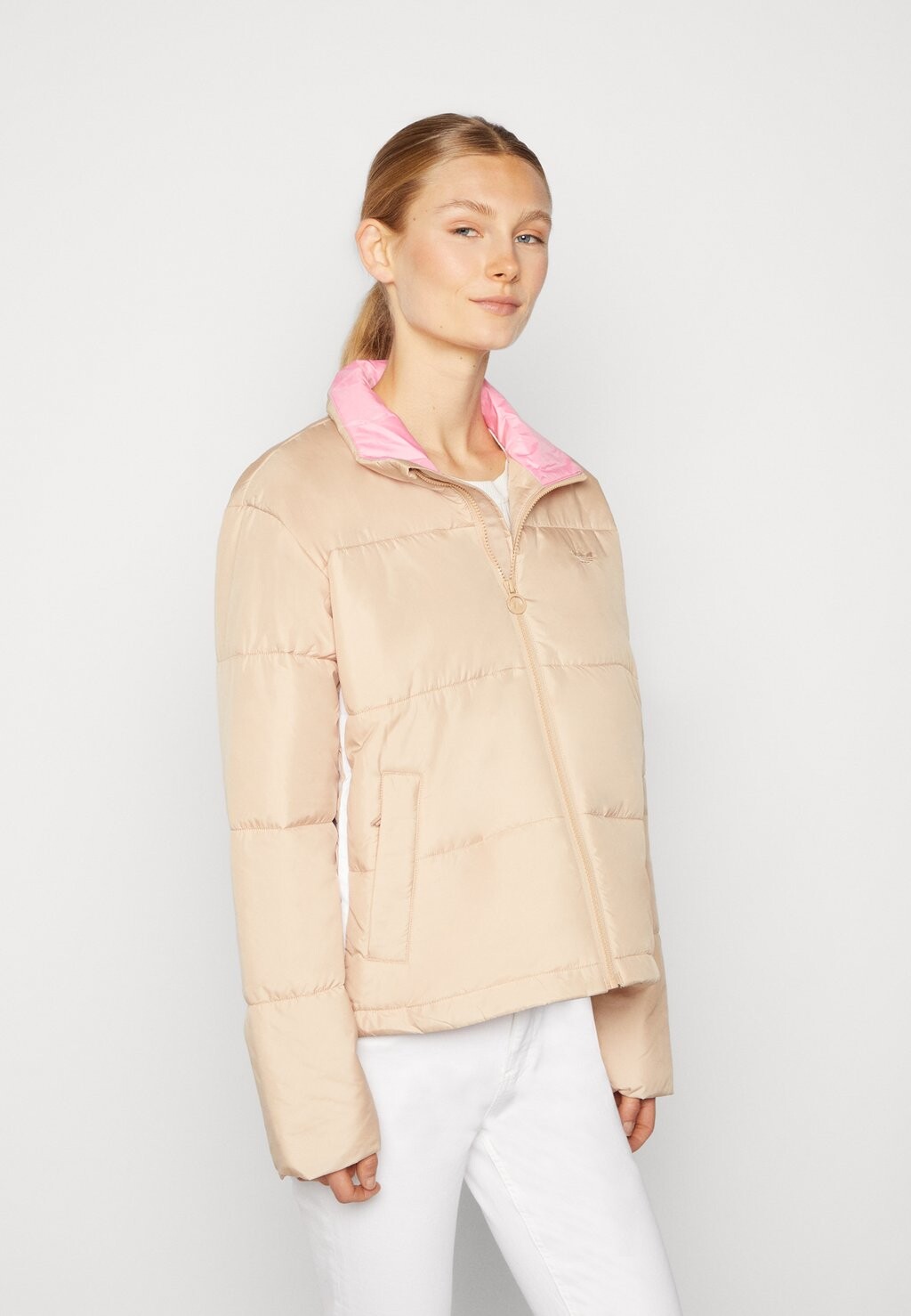

Зимняя куртка adidas Originals, бежевый
