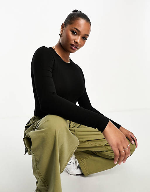

Черное боди с круглым вырезом Miss Selfridge Petite