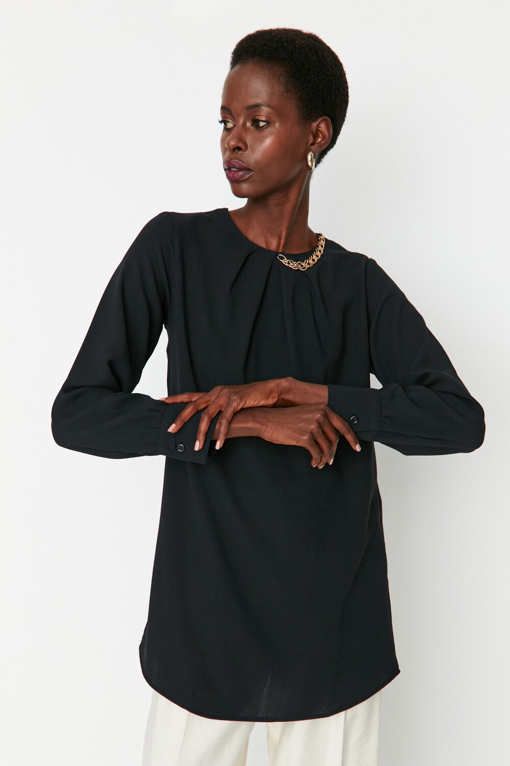 

Туника - Черный - Классический крой Trendyol Modest, черный