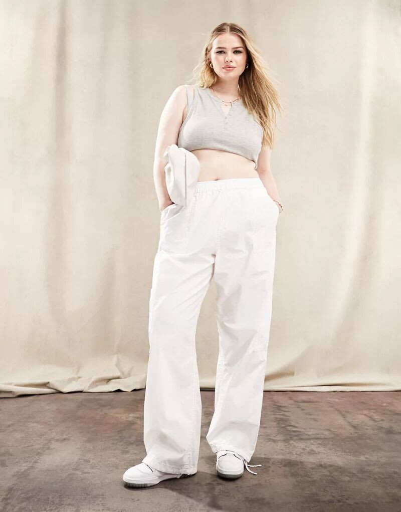

Белые брюки-карго без шнурков ASOS Curve