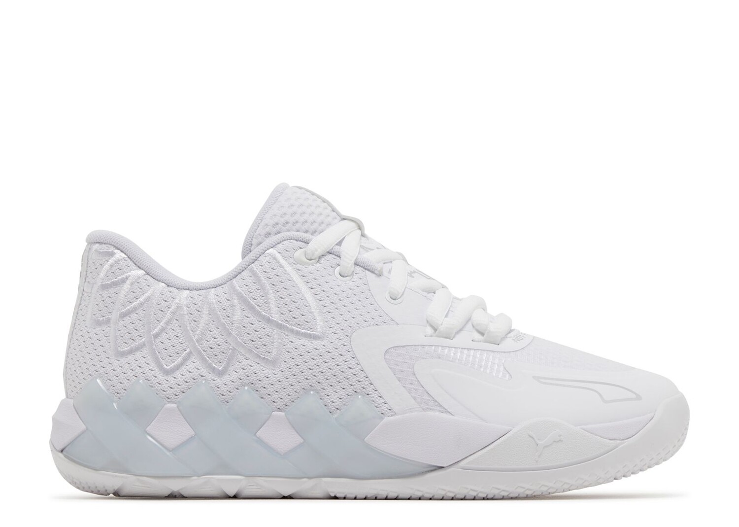 

Кроссовки Puma Mb.01 Lo Jr 'Team Colors - Triple White', белый