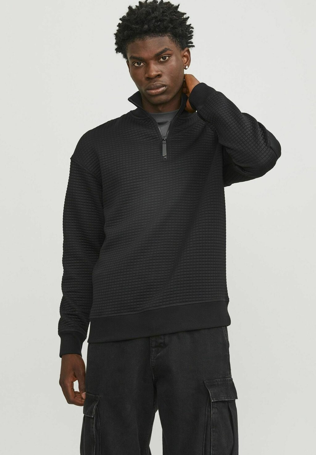 

Толстовка ПОЛОВИННАЯ МОЛНИЯ Jack & Jones, черный