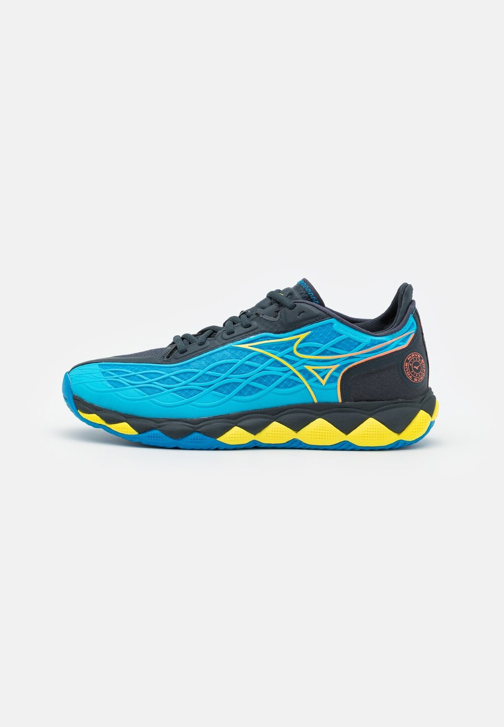 

Кроссовки Mizuno