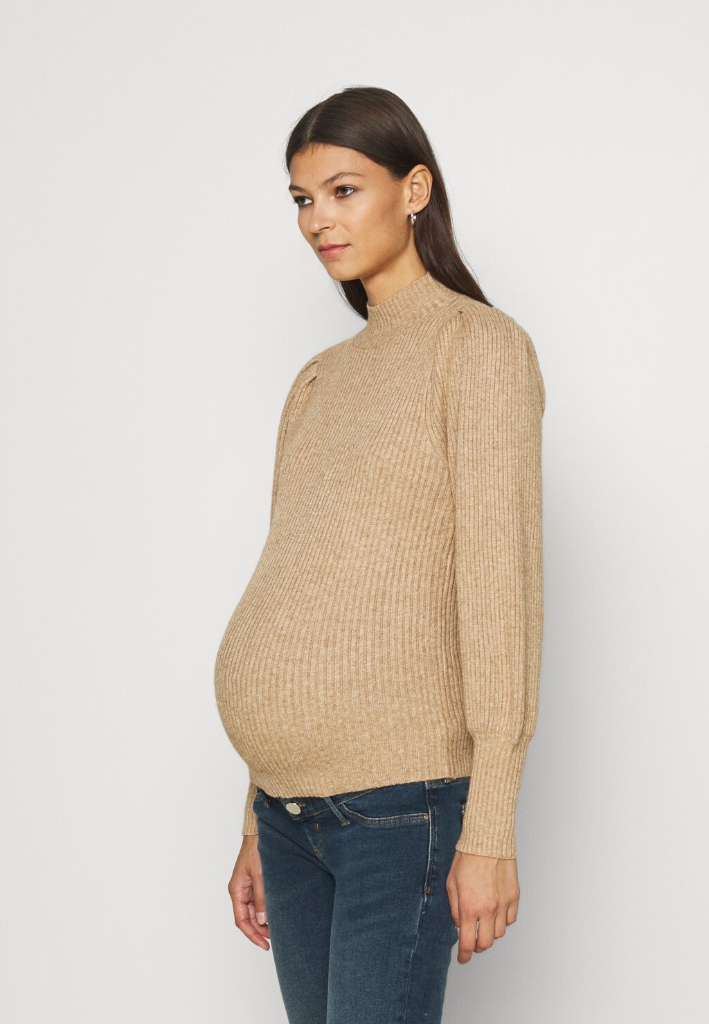 

Джемпер ONLY MATERNITY, бежевый