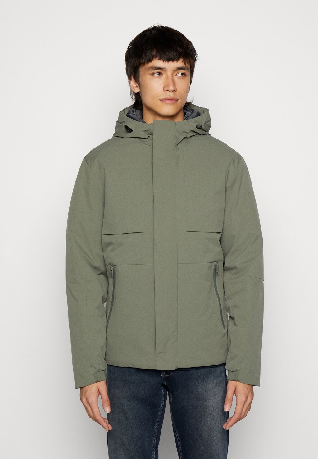 

Демисезонная куртка Jack & Jones