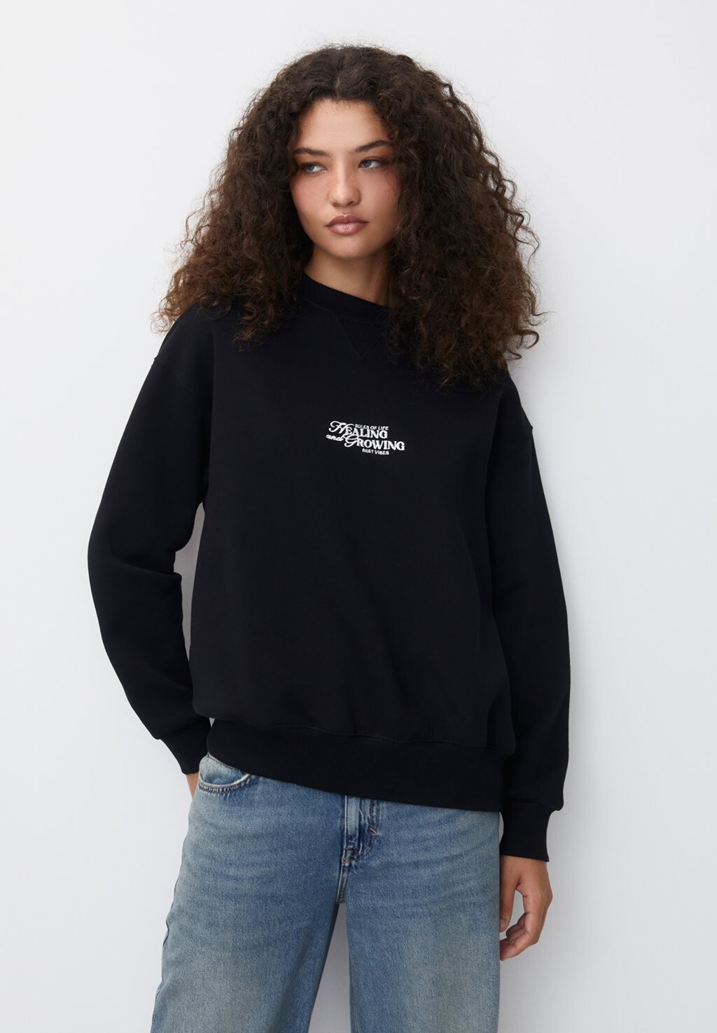 

Толстовка Embroidered PULL&BEAR, черный