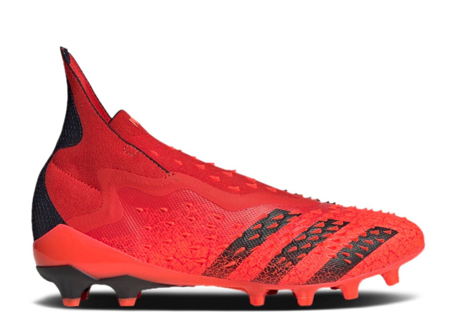 

Кроссовки adidas Predator Freak+ Ag 'Demonskin - Solar Red', красный
