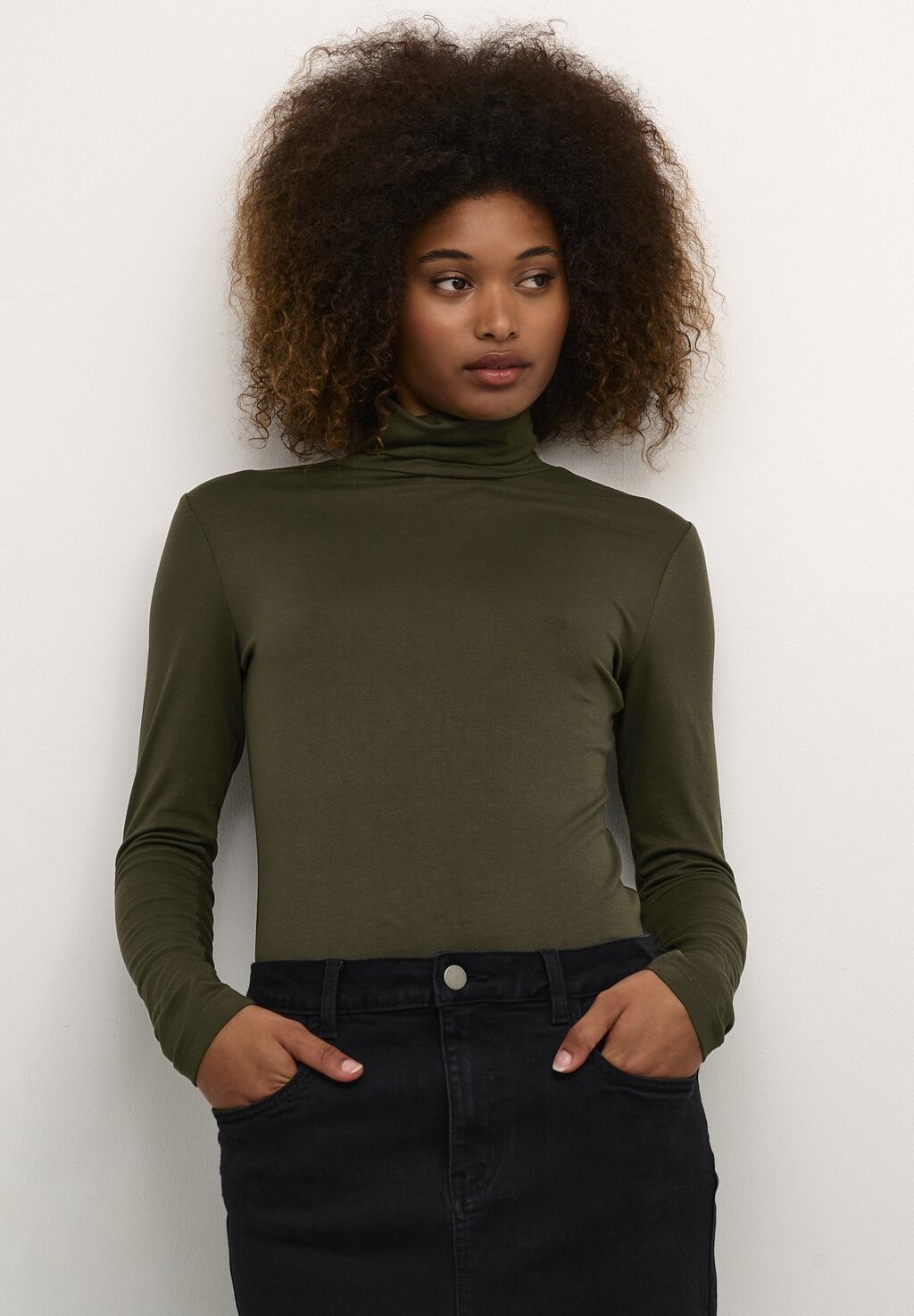 

Футболка с длинным рукавом YOKO ROLLNECK Kaffe, лесная ночь