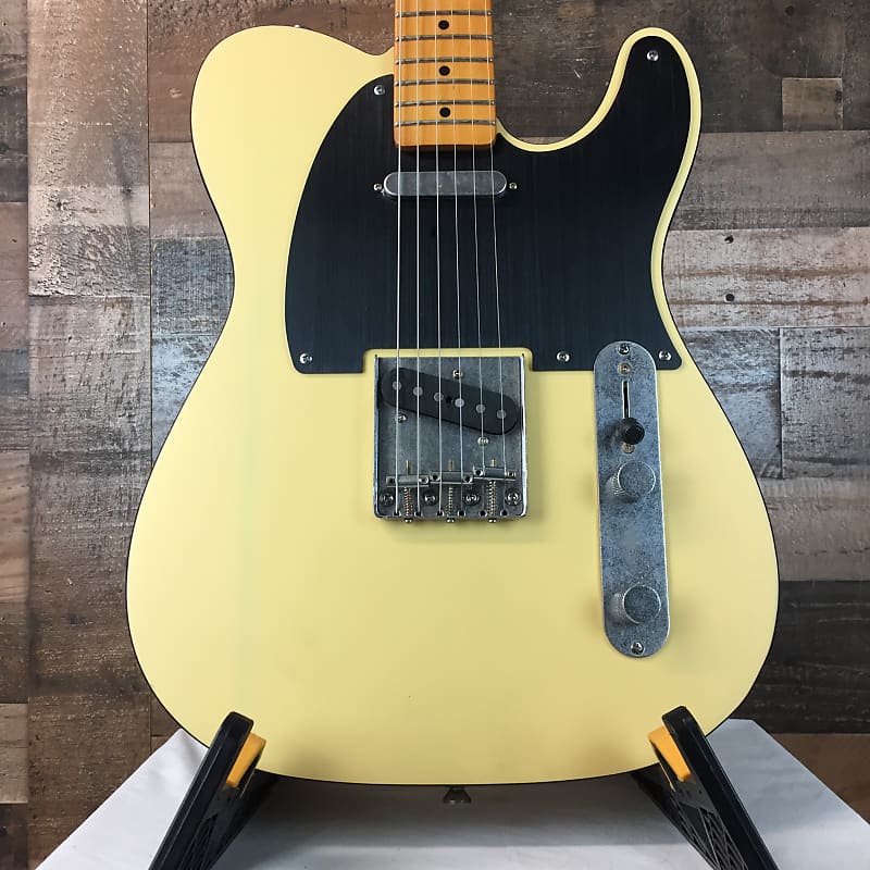 Электрогитара Squier 40th Anniversary Telecaster Satin Vintage Blonde, Free Ship, 222 zerbst r gaudi the complete works 40th anniversary edition