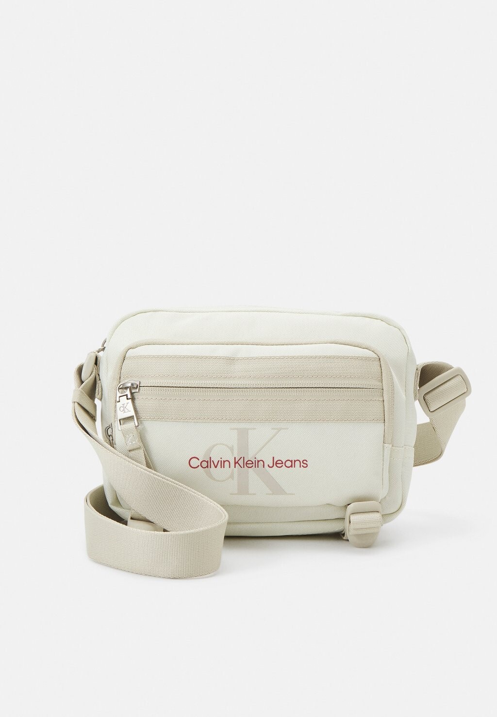 

Сумка Calvin Klein Jeans, молочный