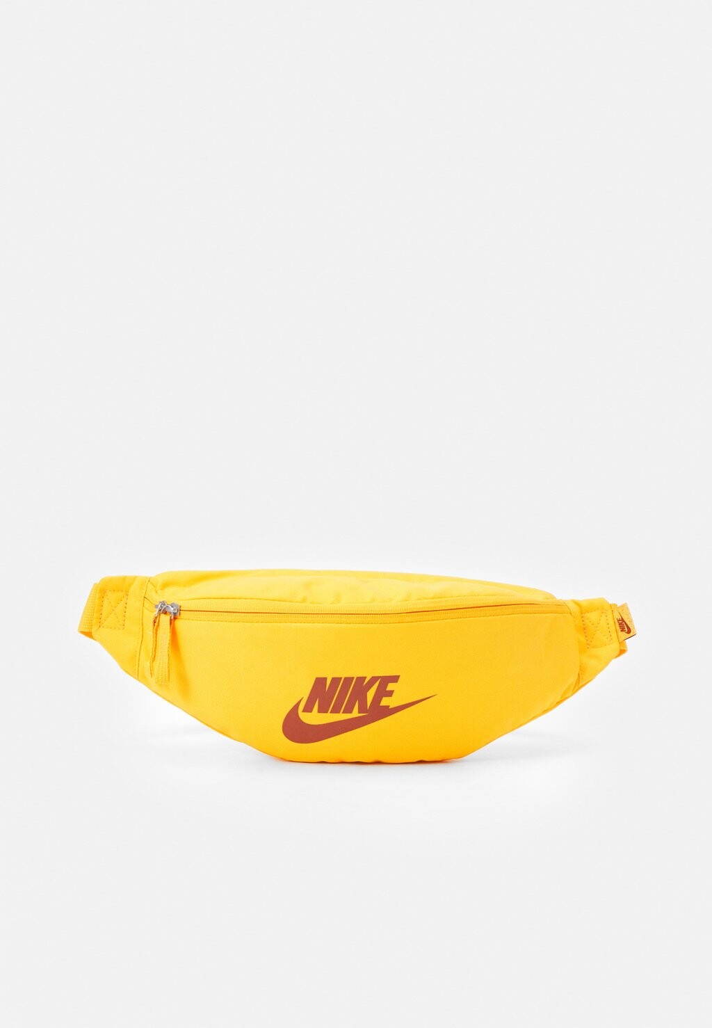 

Поясная сумка Nike