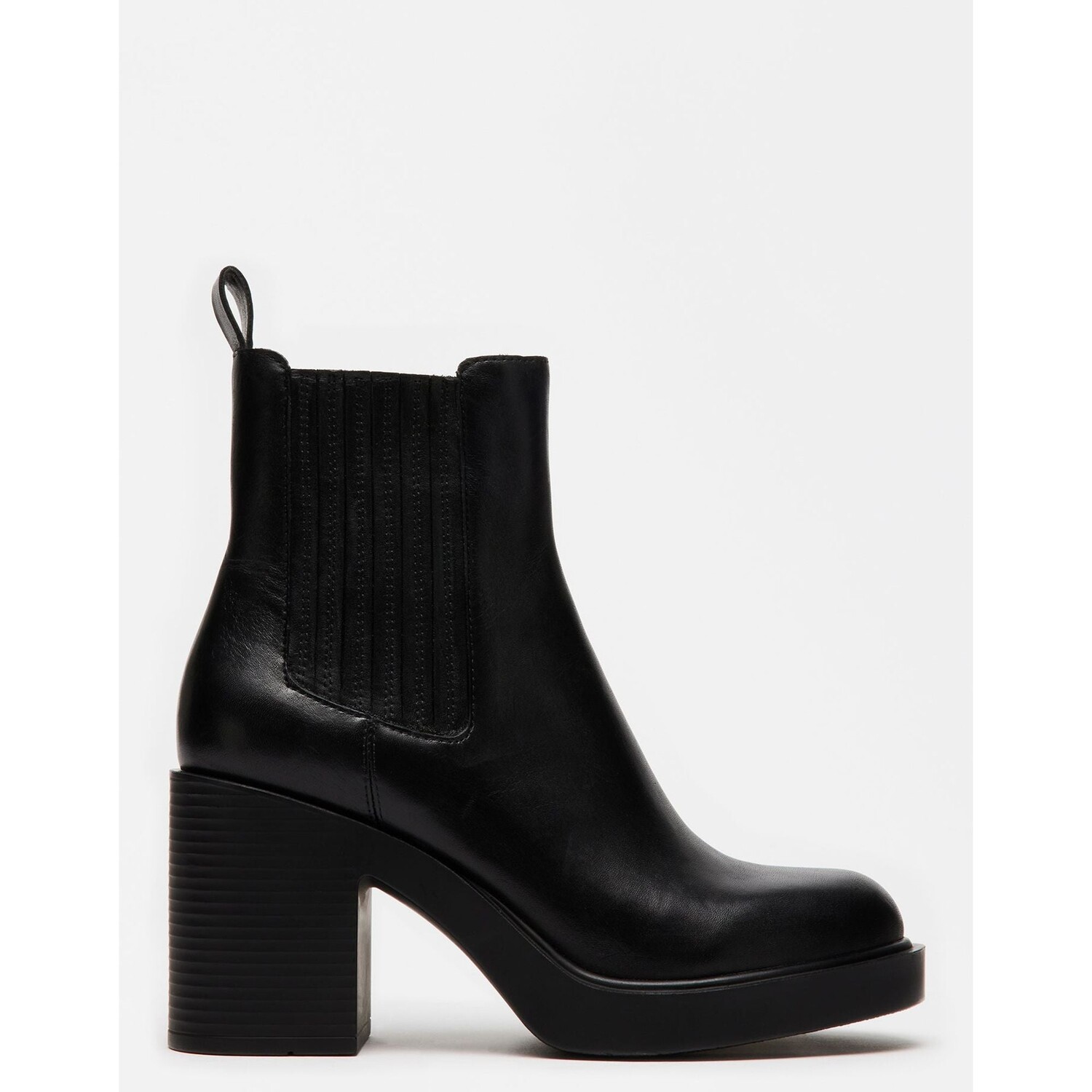

КАЙДЕН ЧЕРНАЯ КОЖА Steve Madden