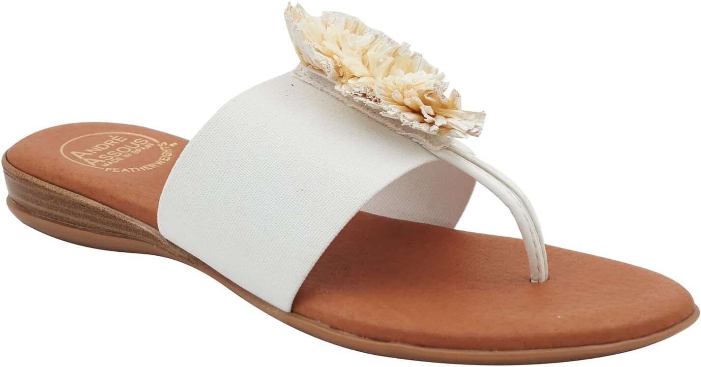 

Сандалии Andre Assous Novah Featherweight Sandal, белый