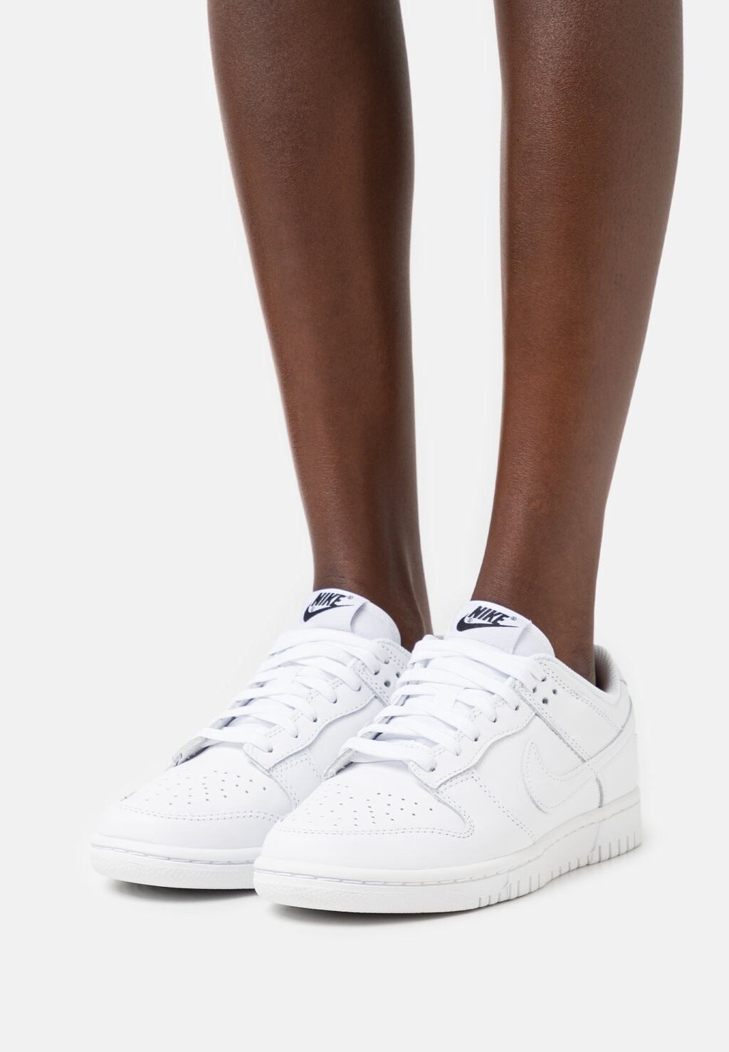 

Кроссовки Nike, белый