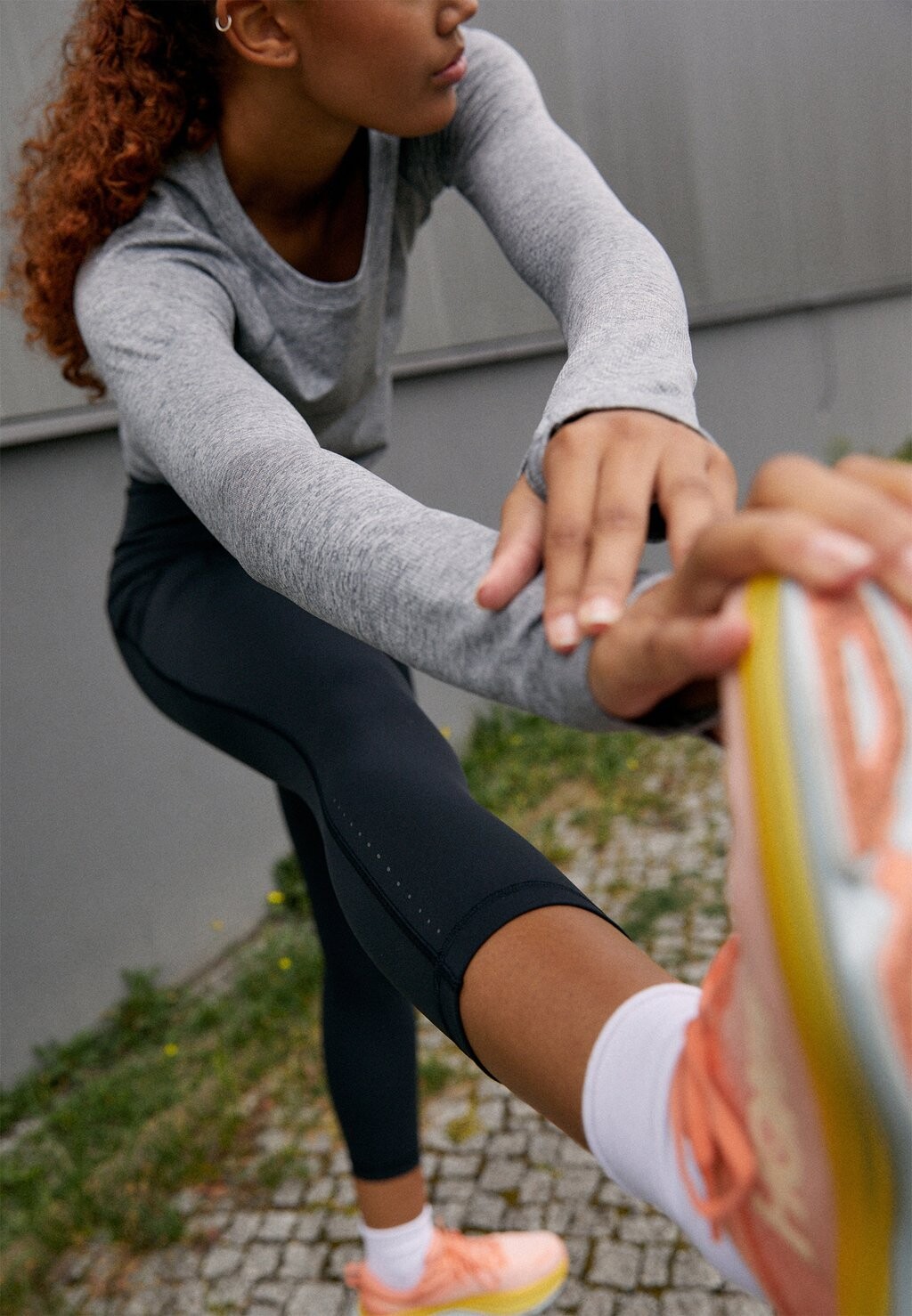 

Футболка с длинным рукавом Swiftly Tech Long-Sleeve 2.0 lululemon, цвет slate white