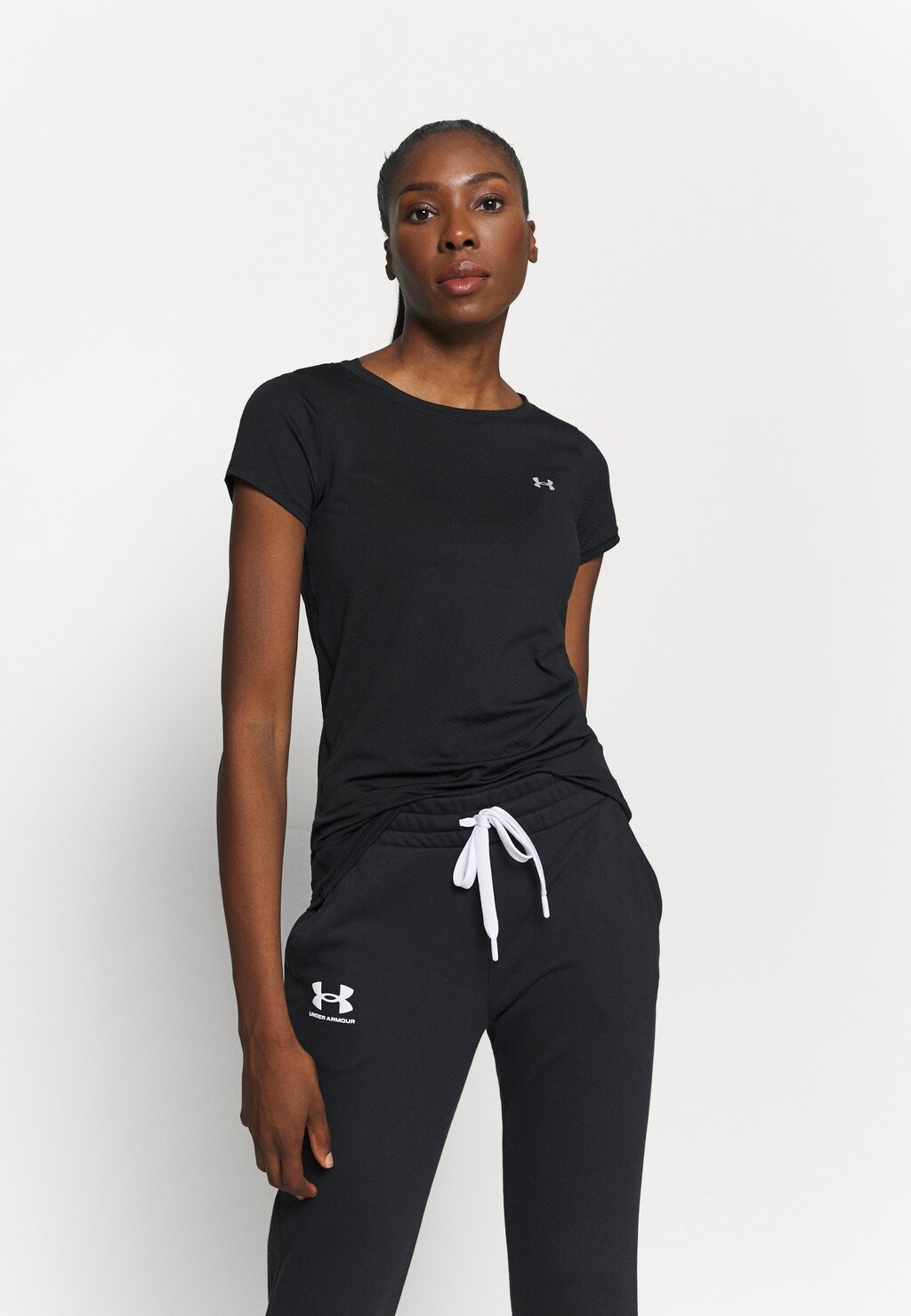 

Спортивная футболка Under Armour, черный