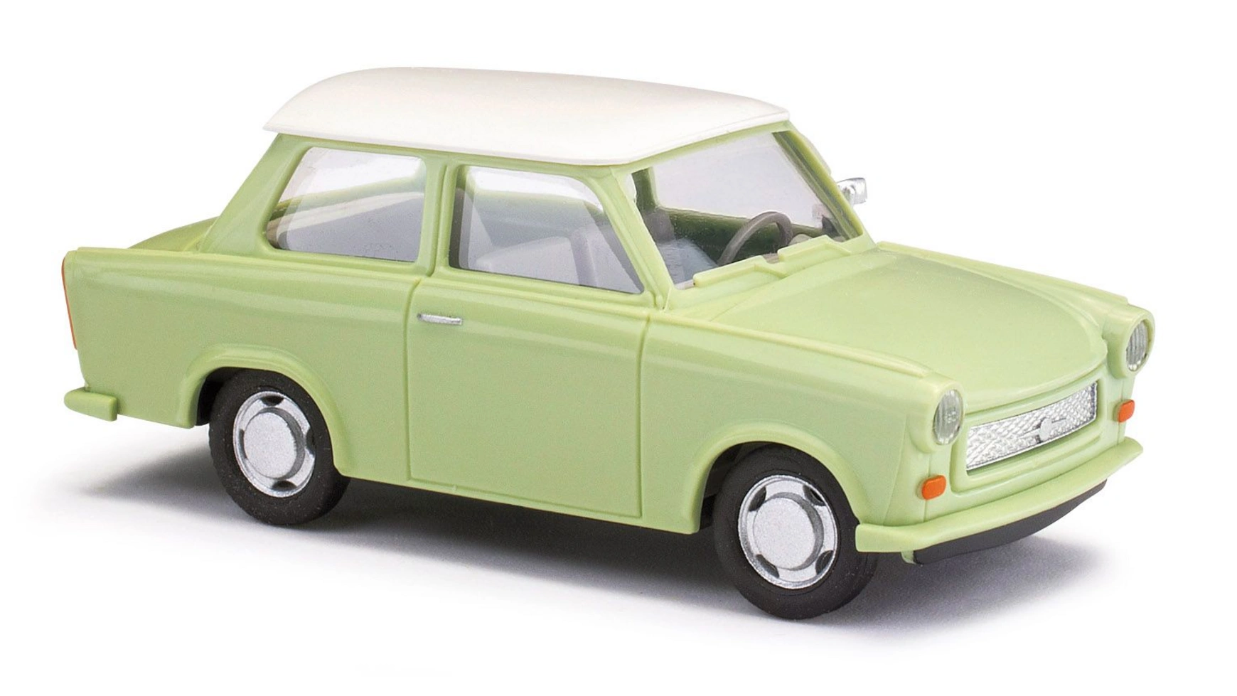 цена Модели автомобилей Busch Modellspielwaren седан Trabant P601, зелено-белая крыша