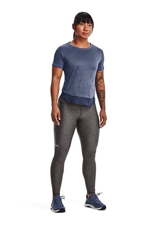 

Женская футболка Under Armour
