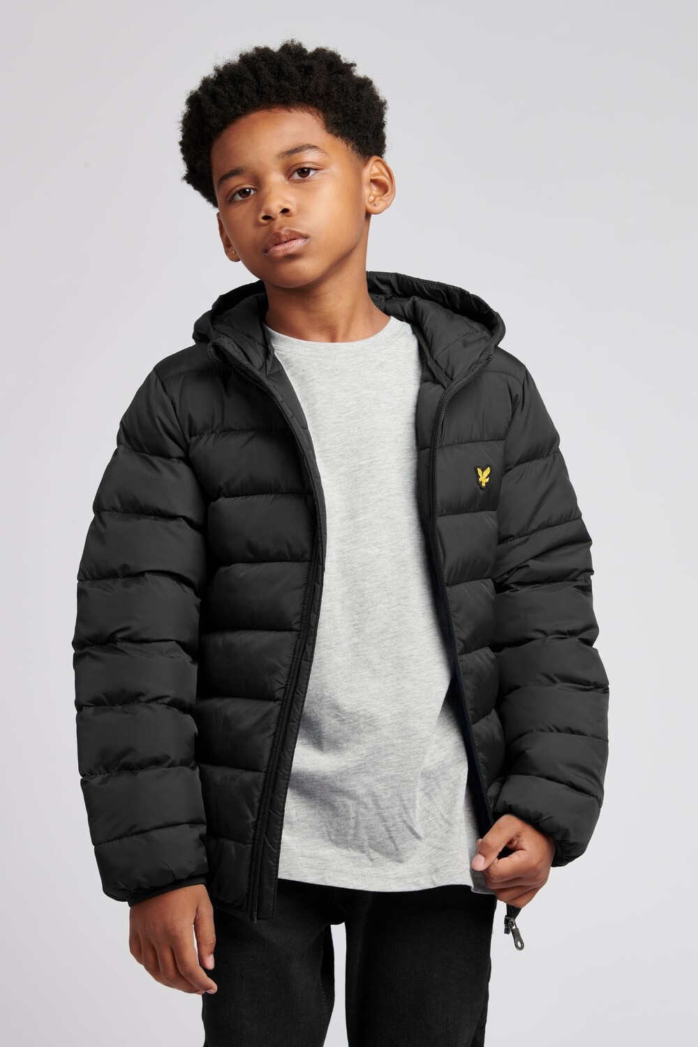 

Пуховик Lyle & Scott, черный