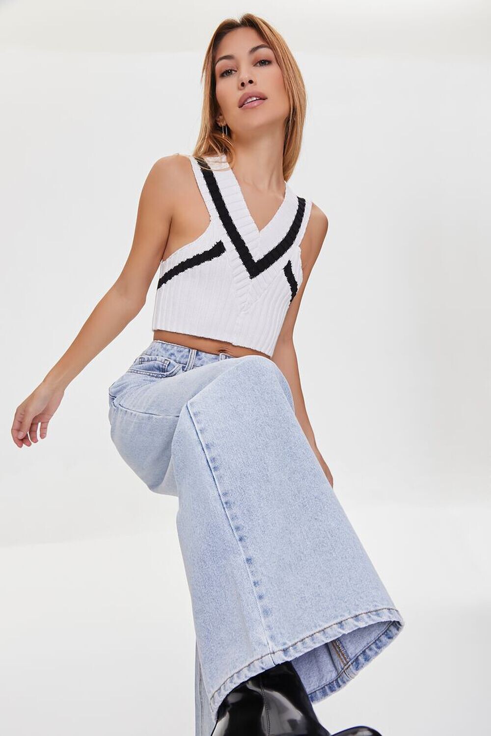 

Укороченный вязаный топ-свитер Forever 21, белый