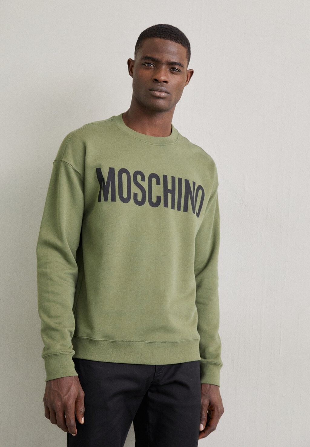 

Толстовка MOSCHINO, зеленый