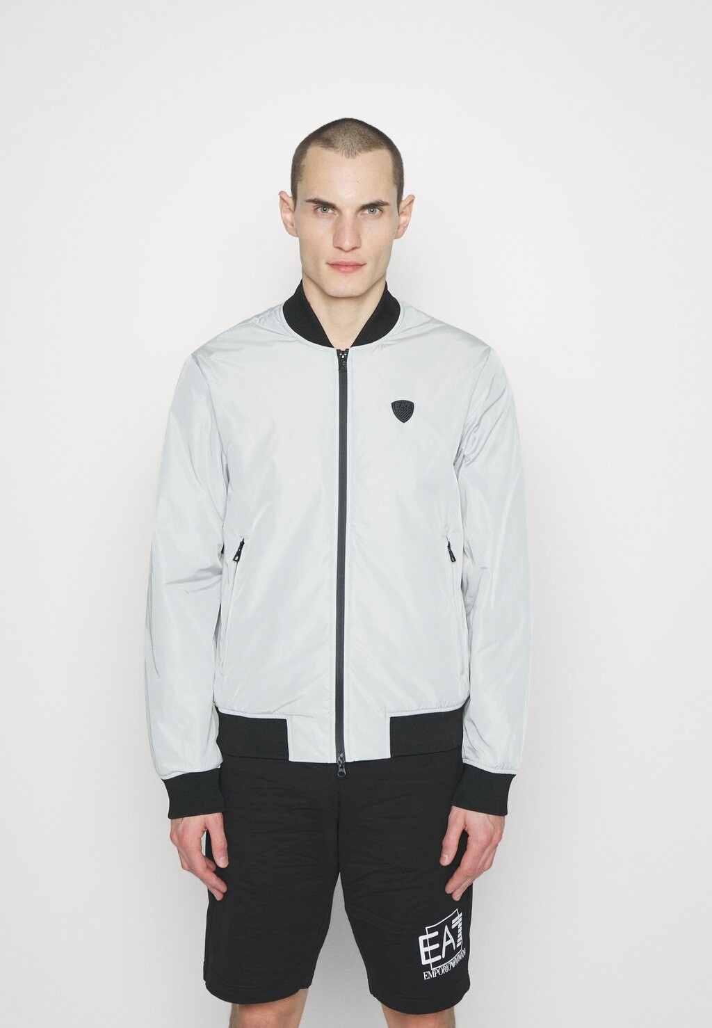 

Бомбер Armani Emporio