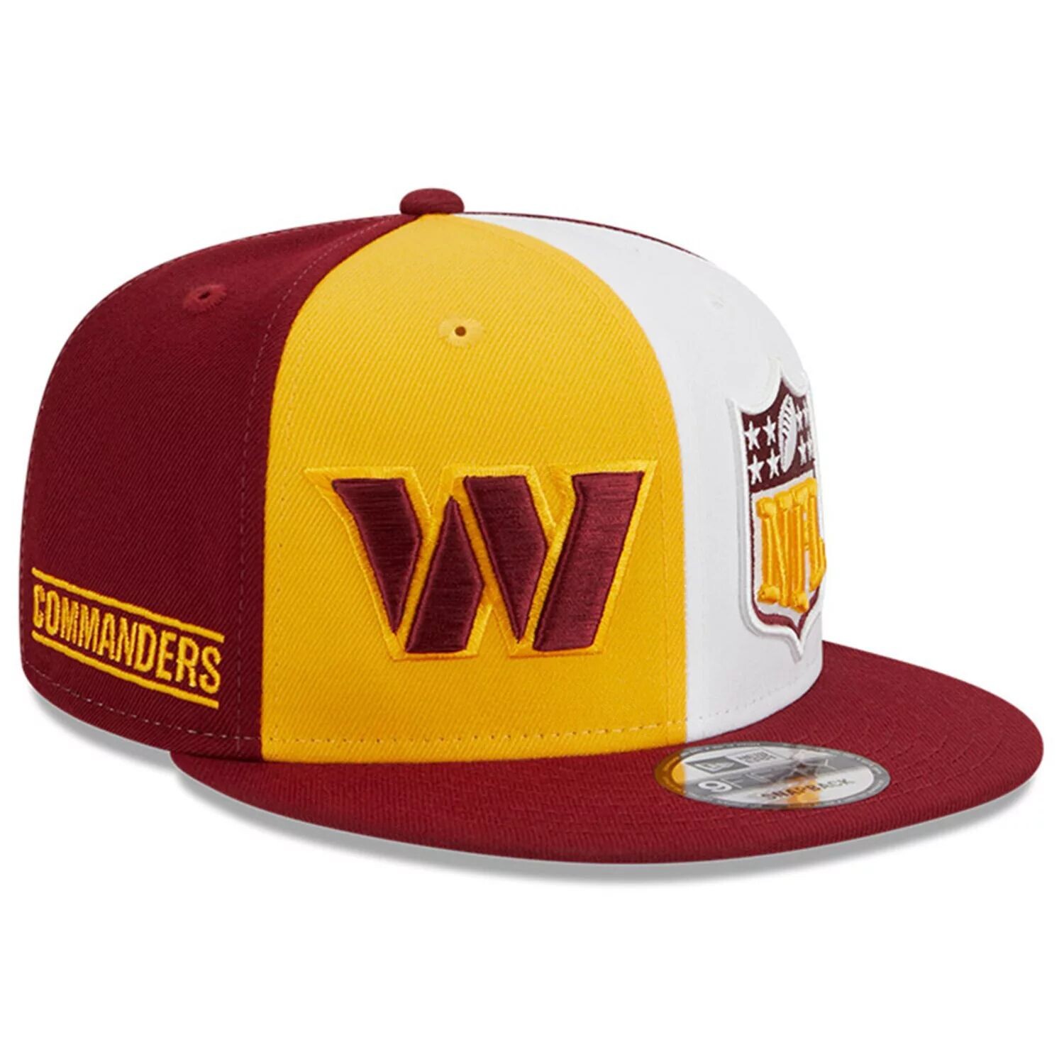 

Мужская кепка New Era золото/бордового цвета Washington Commanders 2023 Sideline 9FIFTY Snapback