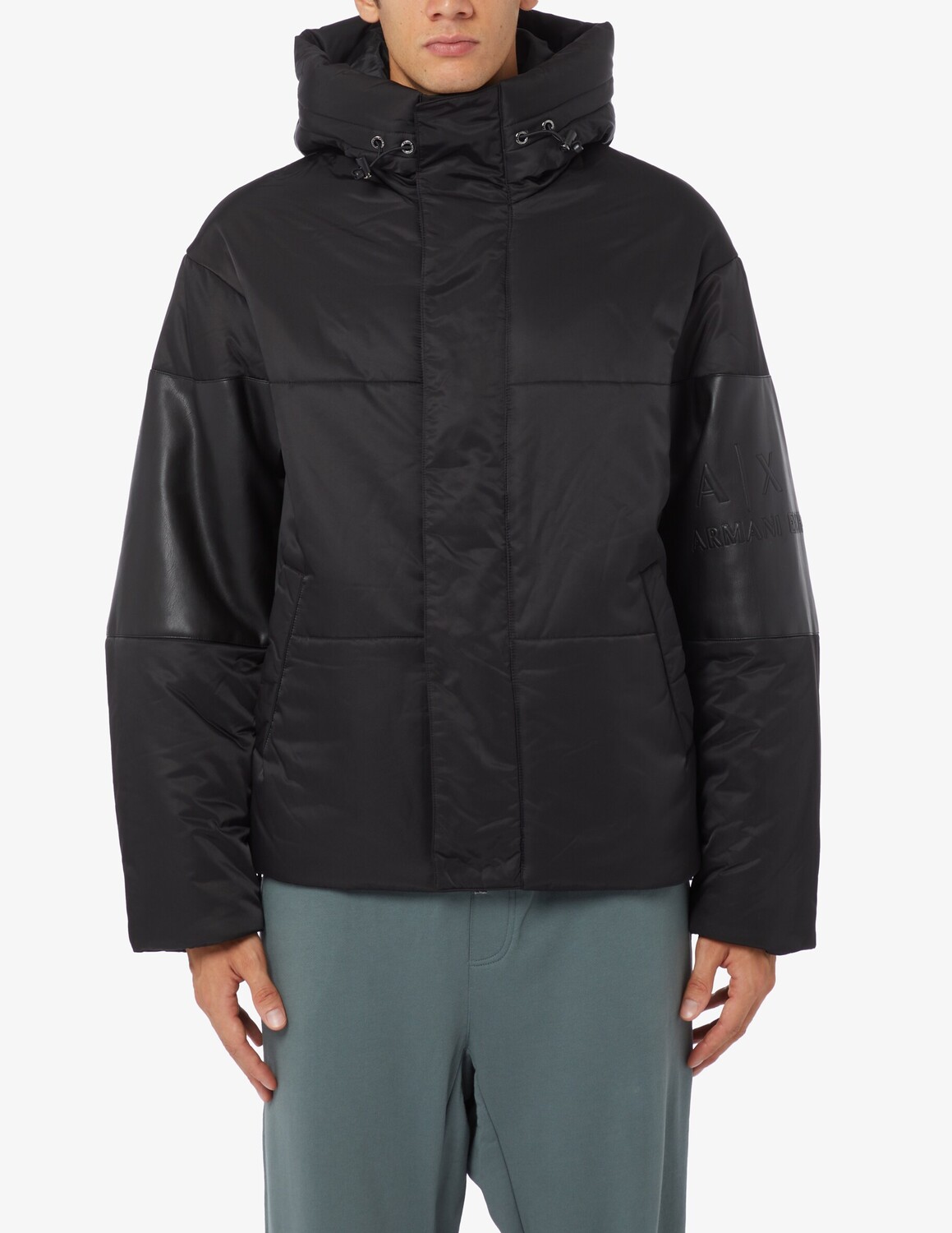 

Куртка из переработанного нейлона Armani Exchange, черный