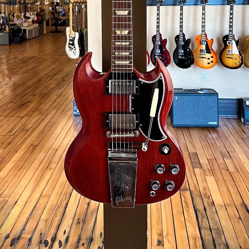 

Электрогитара Gibson Custom Shop 1964 SG Standard Reissue w/Maestro Vibrola - Cherry Red